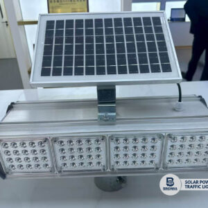 Solar Powered Traffic Light